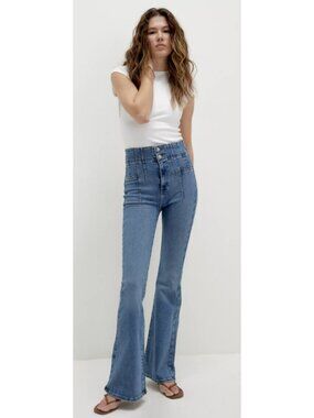 FREE PEOPLE WE THE FREE Jayde Flare Jeans in Sunburst Blue Size 30 Boho Retro